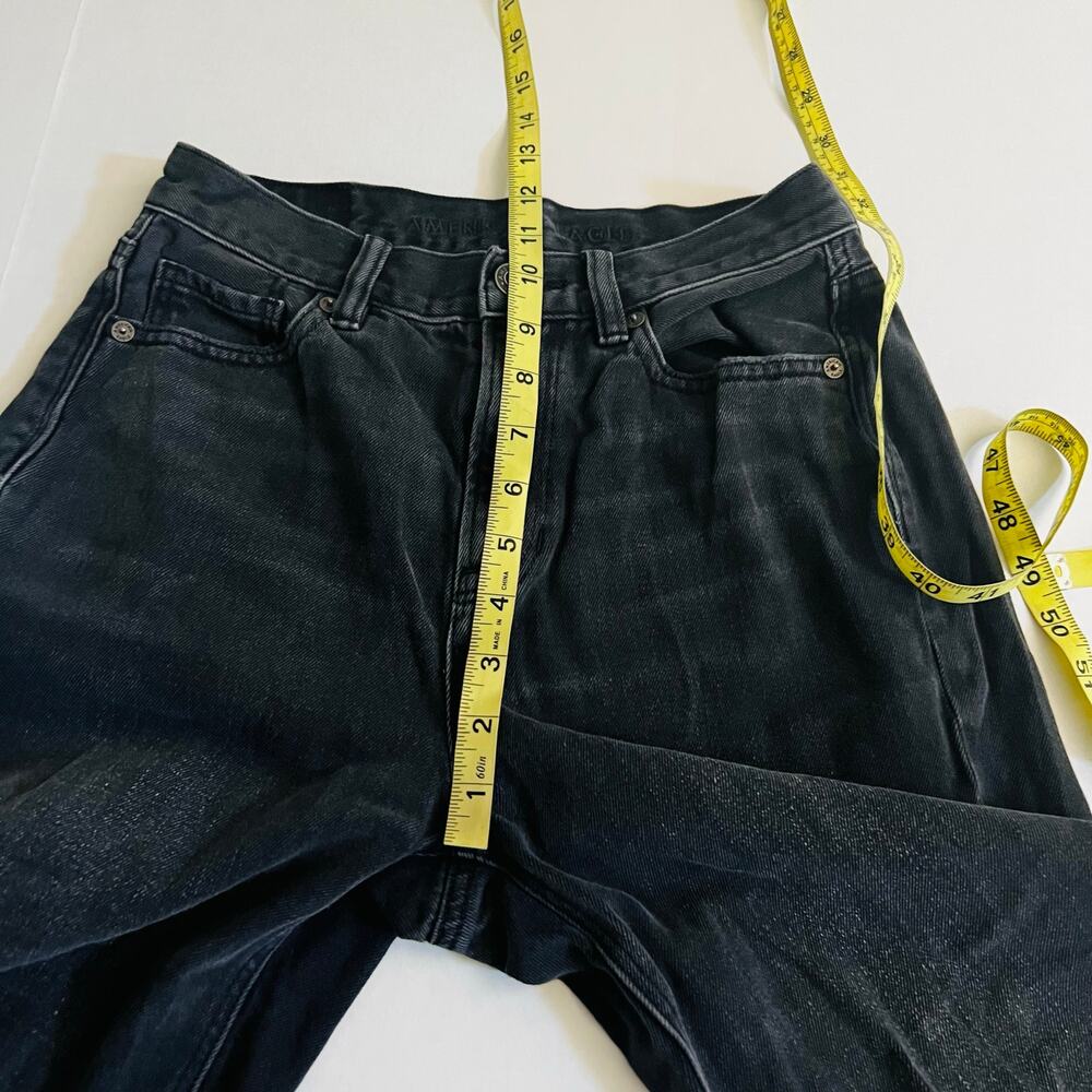 American Eagle Outfitters Relaxed Mom Distressed Jeans Size 0 Grayish Black - Picture 7 of 8